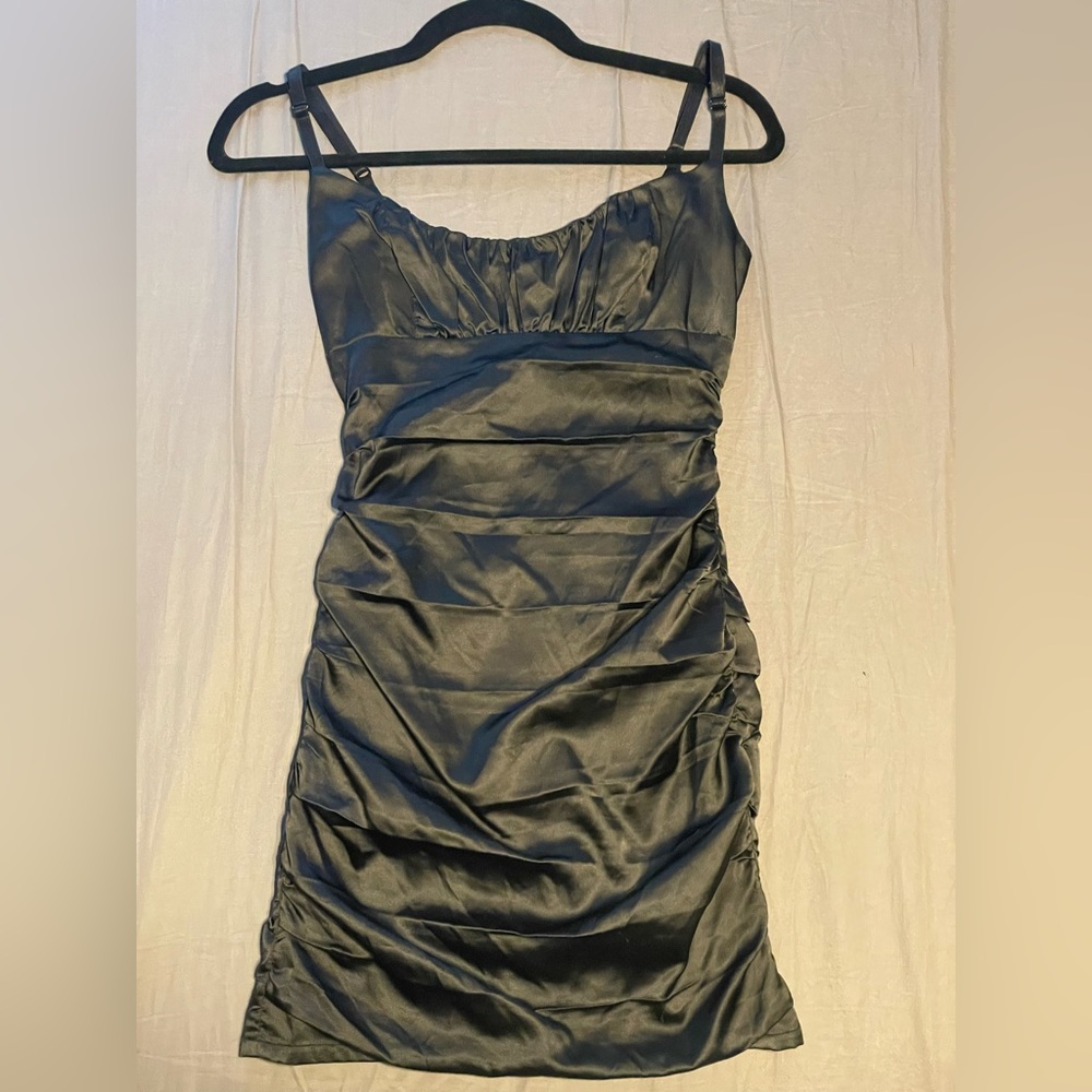 Black body con dress G by Guess